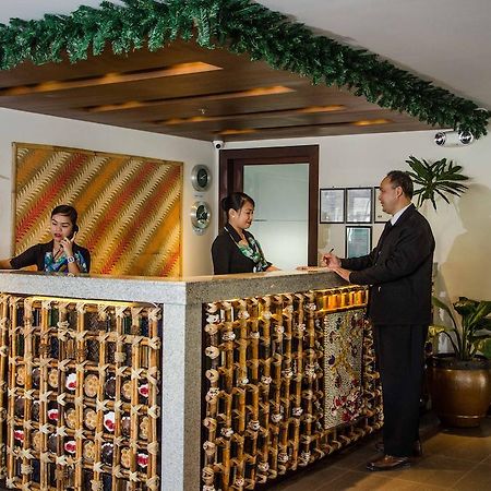 เฟอร์ซอล โฮเต็ล เปอร์โต ปรินเชสซา Hotel Puerto Princesa ภายนอก รูปภาพ
