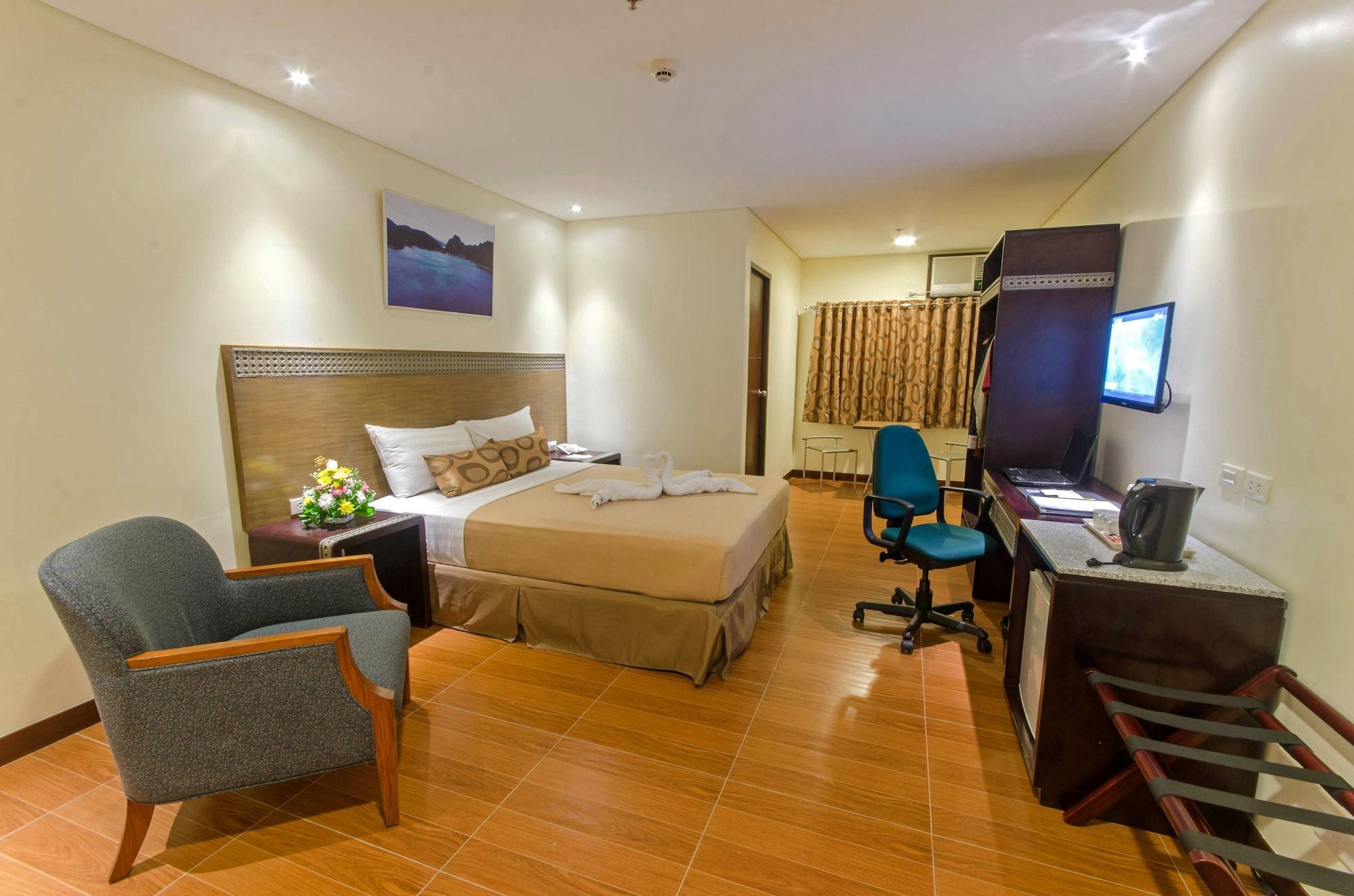 เฟอร์ซอล โฮเต็ล เปอร์โต ปรินเชสซา Hotel Puerto Princesa ภายนอก รูปภาพ