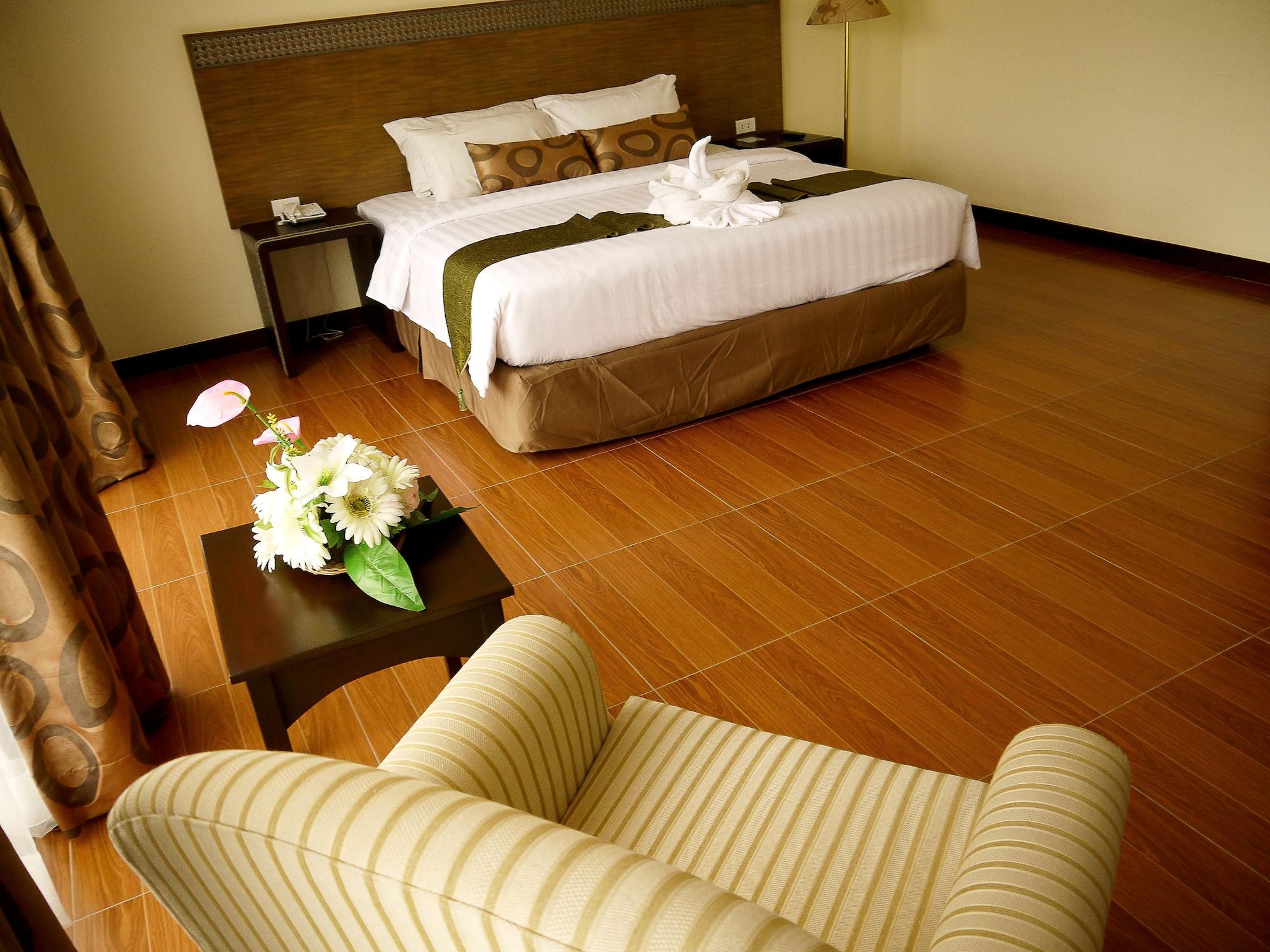 เฟอร์ซอล โฮเต็ล เปอร์โต ปรินเชสซา Hotel Puerto Princesa ภายนอก รูปภาพ