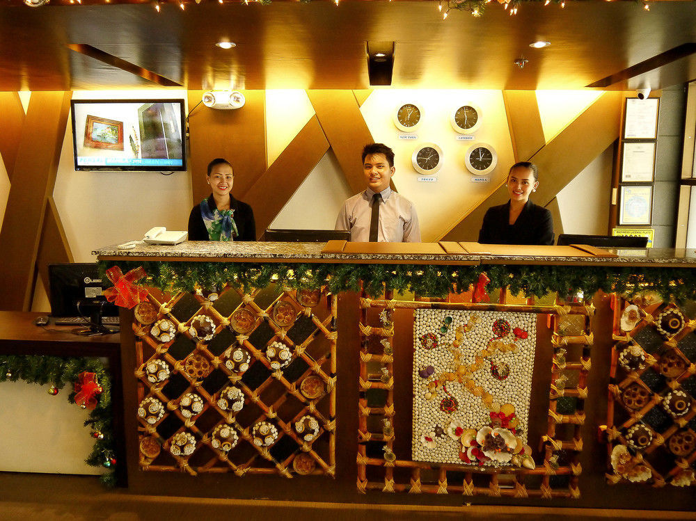 เฟอร์ซอล โฮเต็ล เปอร์โต ปรินเชสซา Hotel Puerto Princesa ภายนอก รูปภาพ